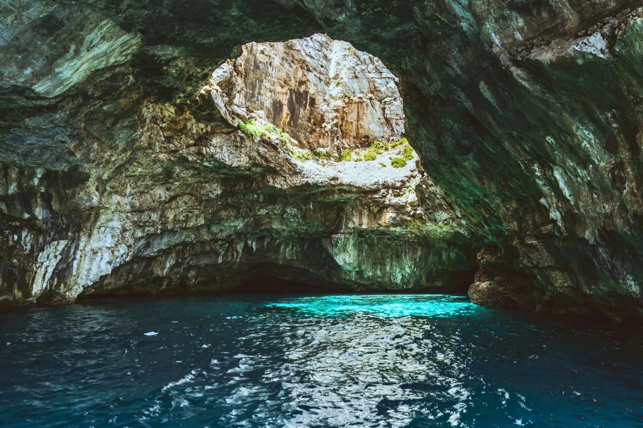 HDR_Marettimo_Grotta